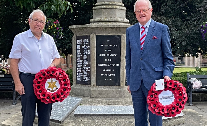 John Dwyer and Peter Groves at War Memorial for VJ Day preparations