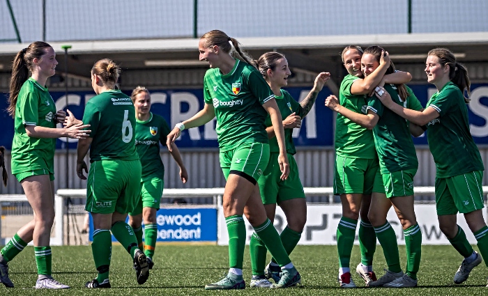 Nantwich Town Women beat Altrincham 8-1 - pic 1