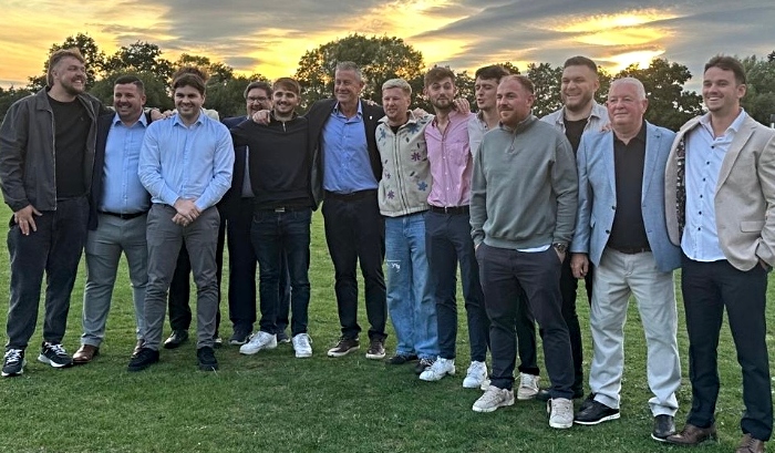 Crewe Vagrants CC men's 1sts winning promotion