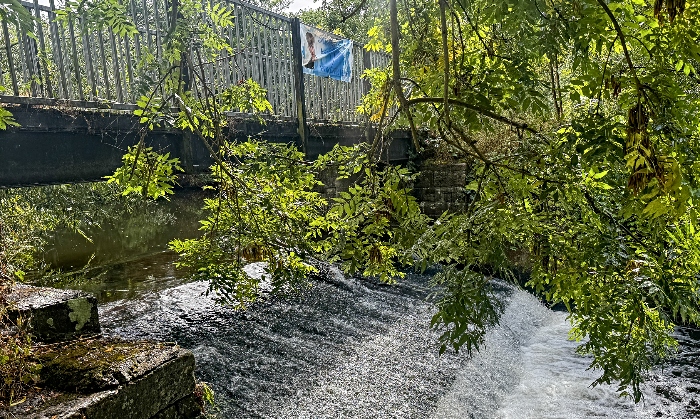 River Weaver weir footbridge - August 2025 (1)
