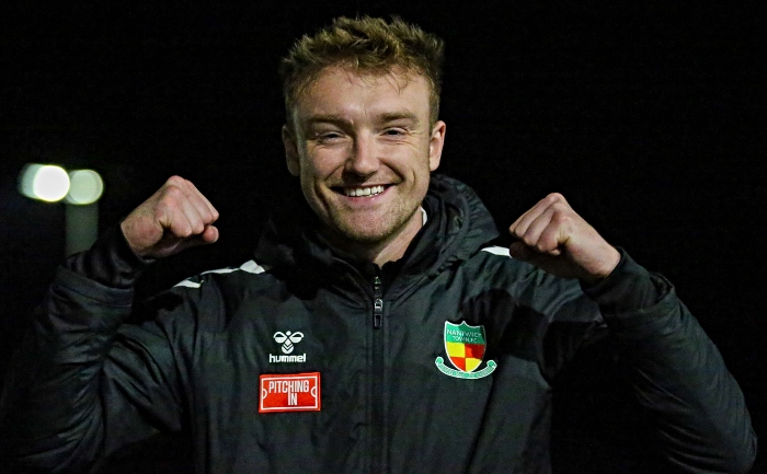 Full-time - Dabbers manager Jon Moran celebrates victory (2) (1)