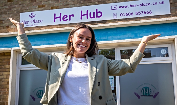 Her-Place - Ellie Leach