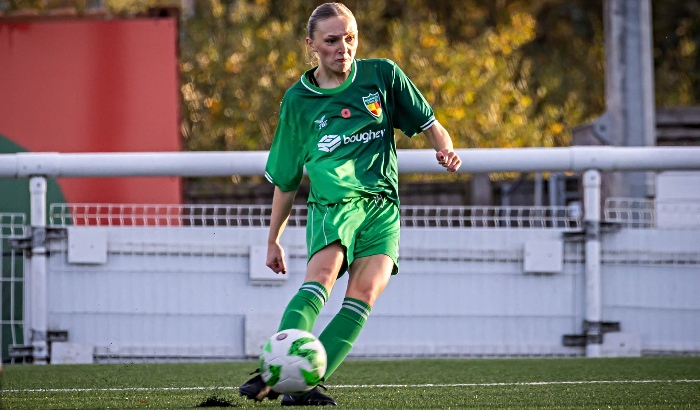 Nantwich Town FC Women in action (3) (1)