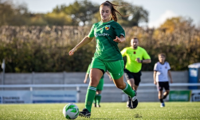 Nantwich Town on the ball (1)