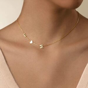 How to choose the perfect personalised necklace in the UK