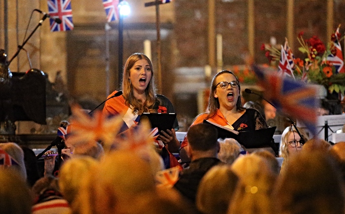 Sopranos Jessica Thayer and Sarah Williamson captivate the audience (1)