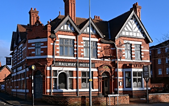 Railway Hotel pic 4
