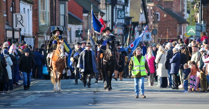 The parade passes along High Street (4) (1)