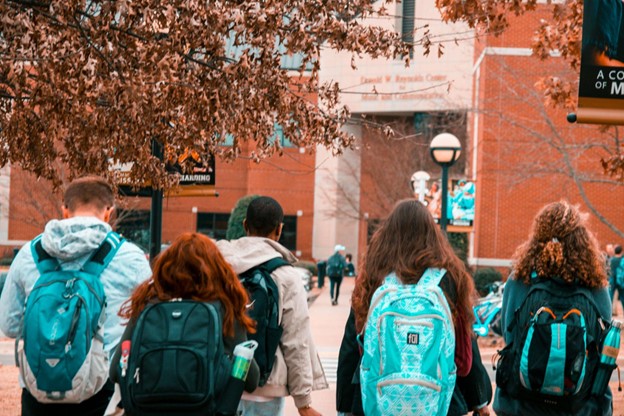 scholarships for Ukrainians