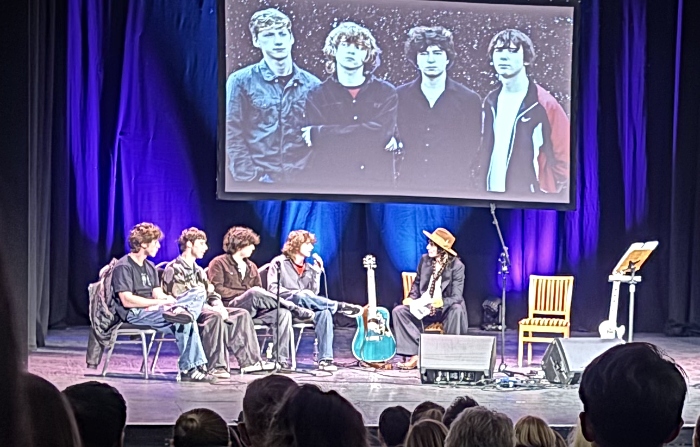Justin Hawkins School of Rock visit by NYCC