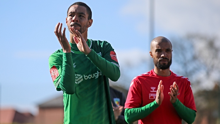 Full-time - players thank fans (1)