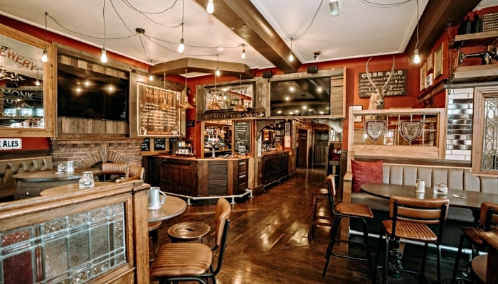 Inside of The Leopard pub in Nantwich