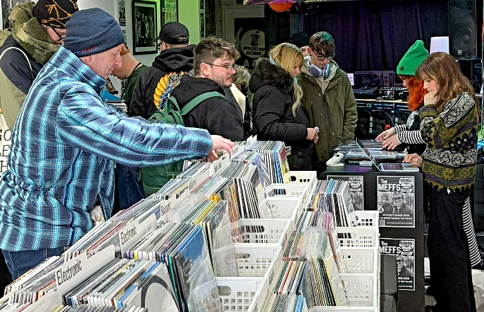 Vinyl enthusiasts check out the offers (1)
