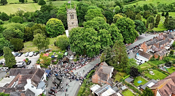 Aerial shot of Fig Pie Wakes