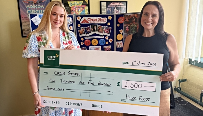 Heler community fund - donation to Circus Starr