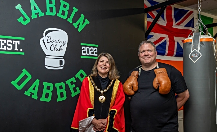 Jabbin Dabbers and Mayor Kim Jamson (1)