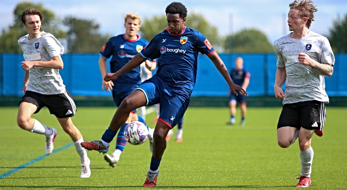 Second-half - Dabbers control the ball (1)