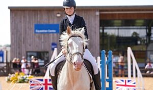 Para showjumper beats able-bodied in Nantwich competition