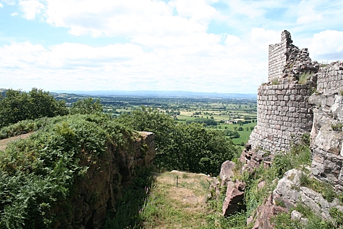 Beeston Castle - Credit David Dunford walksfromthedoor (1)