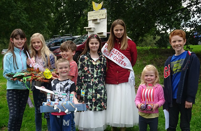 Best designed childrens model boat winners with Wistaston Rose Queen and Attendant