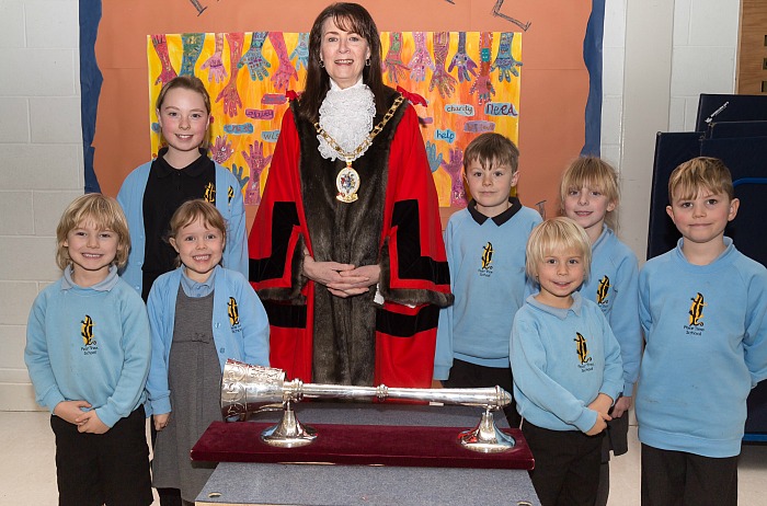 Cheshire East Mayor Olivia Hunter and pupils from Pear Tree Primary