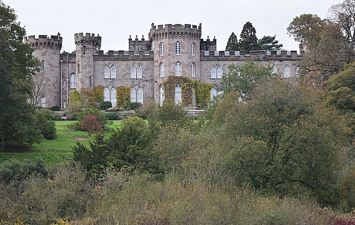 Cholmondeley Castle - RallyFest