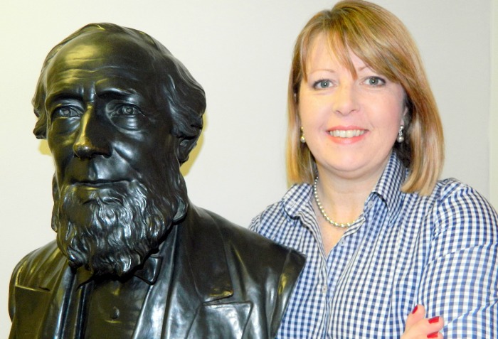Claire Lister and Isaac Pitman statue, Pitman Training Group