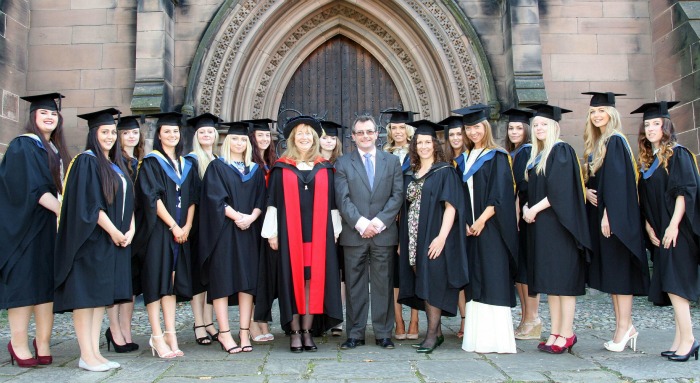 EQUINE BSc (Hons) Equine Science and BSc Equine Science students with lecturers and Campbell Thompson (all eyes open)