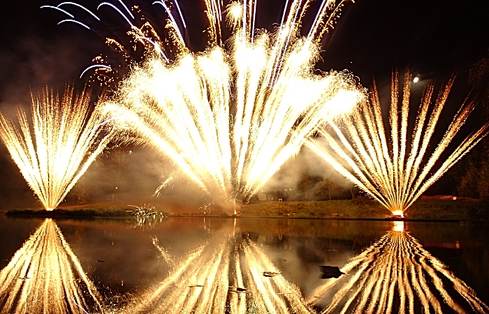 Fireworks reflected in Queens Park lake (1) (1)