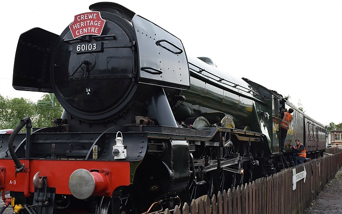 Flying Scotsman - Crewe - 17-18 May 2017 (1)