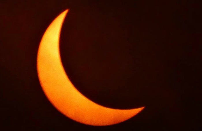 Jan Oakes pic of eclipse in Willaston