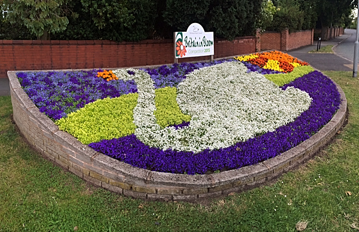 Joey the swan flowerbed on Church Lane in Wistaston (2)