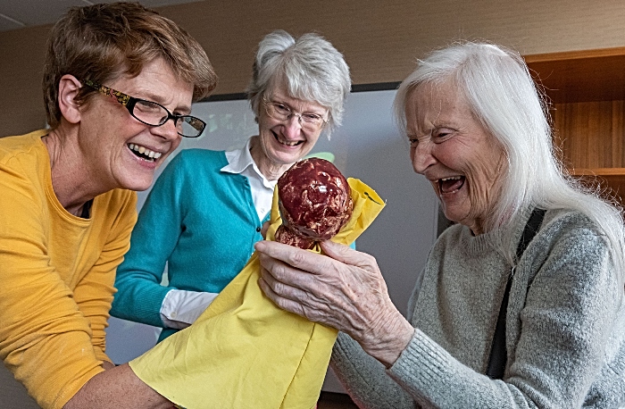 Belong - [L-R] Brigitte Jurack, Veronica Davies & Pegeen O'Sullivan (1)