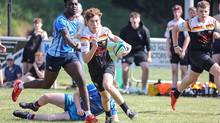 Colts - Logan Lynch cuts through the defense to score the match winning try (1)