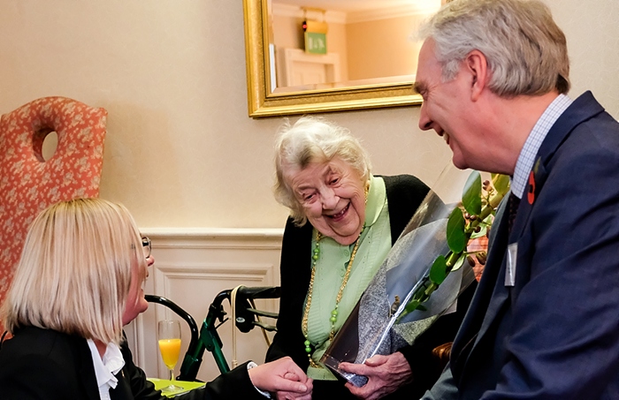 Manuela Gruse and Paul Watson of Guinness Care with customer Miss Margaret Jenks - print (1)