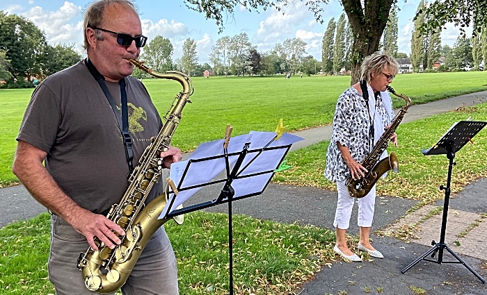 Clap - Mark and Mandy play their saxophones on Park View (1)