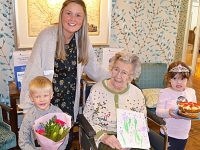 Nantwich nursery children help Alice celebrate 104th birthday