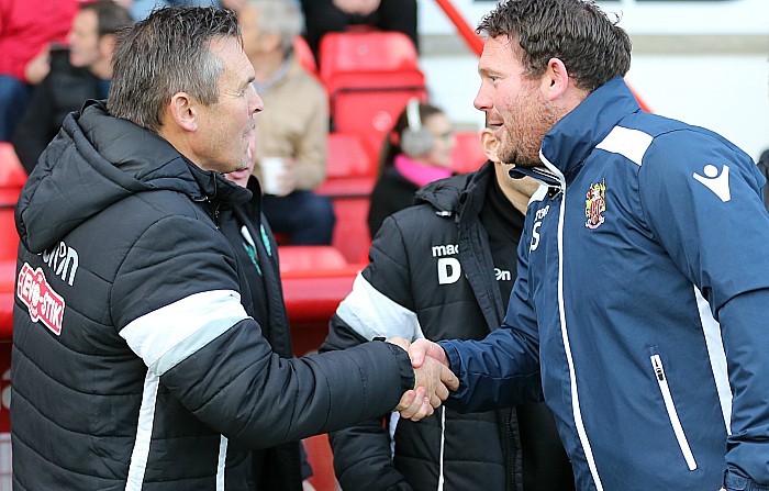 Worksop FA Cup 2018 - Nantwich manager Dave Cooke shakes hands before the game with Stevenage manager Darren Sarll