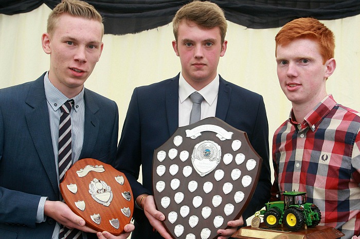 P6 ag eng Jonathan Bennigsen, Andrew Bailey, Chris Morris