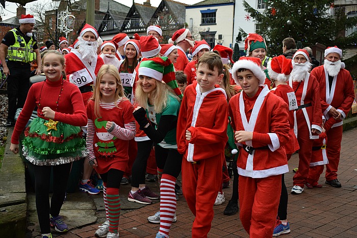 Participants prepare to start the race - Santa Dash