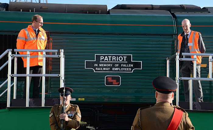 patriot-naming-freightliner-engine-armistice-day