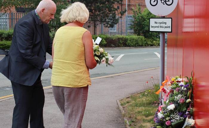 Paul Bates and Diane Yates - crane collapse, laying flowers