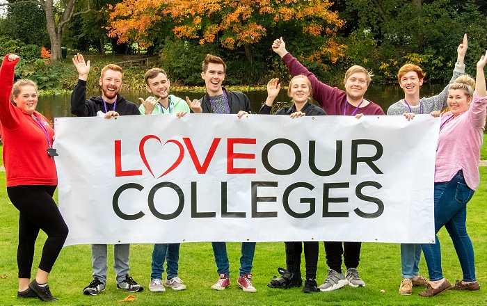 campus - Reaseheath Colleges Week autumn colours