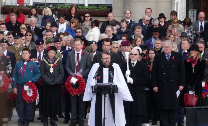 Remembrance service at the Britannia Memorial on Municipal Square (2)
