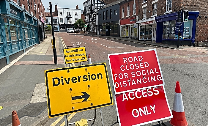 Road closed for social distancing - High Street in Nantwich (1)
