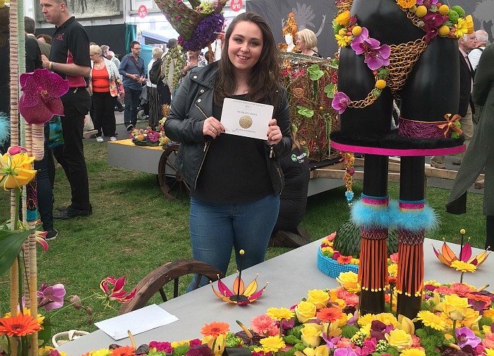 Robyn Longden on floristry college of yr stand