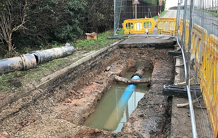 Rope Lane closure of bridge, burst water main