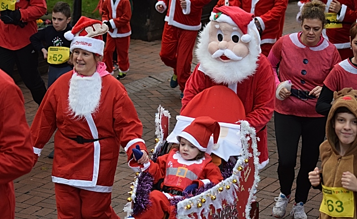 Santa Dash participants (2)