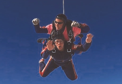 Sarah Iggo with instructor during her tandem skydive (1)