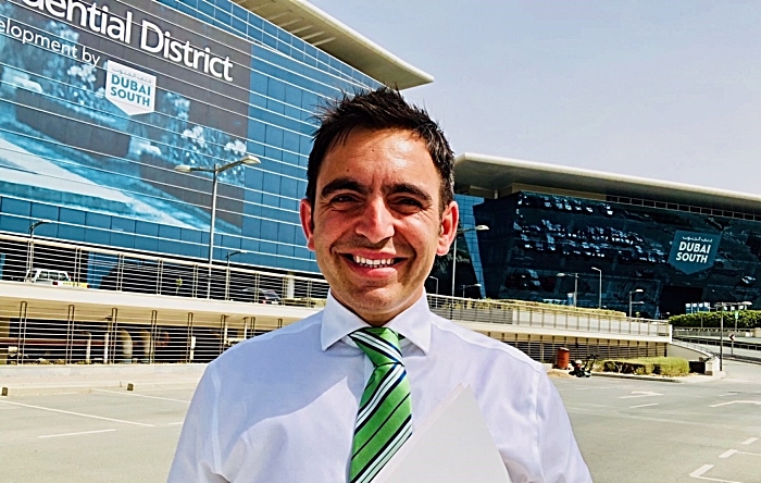 Steven Mifsud at new Dubai office (1)